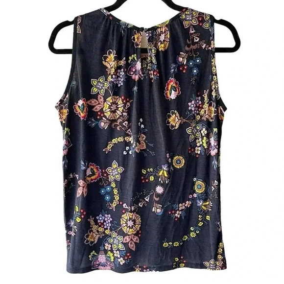 LOFT | NWOT | SLEEVELESS FLORAL NAVY BLUE PLEATED TOP | SIZE: PETITE SMALL - Picture 6 of 10